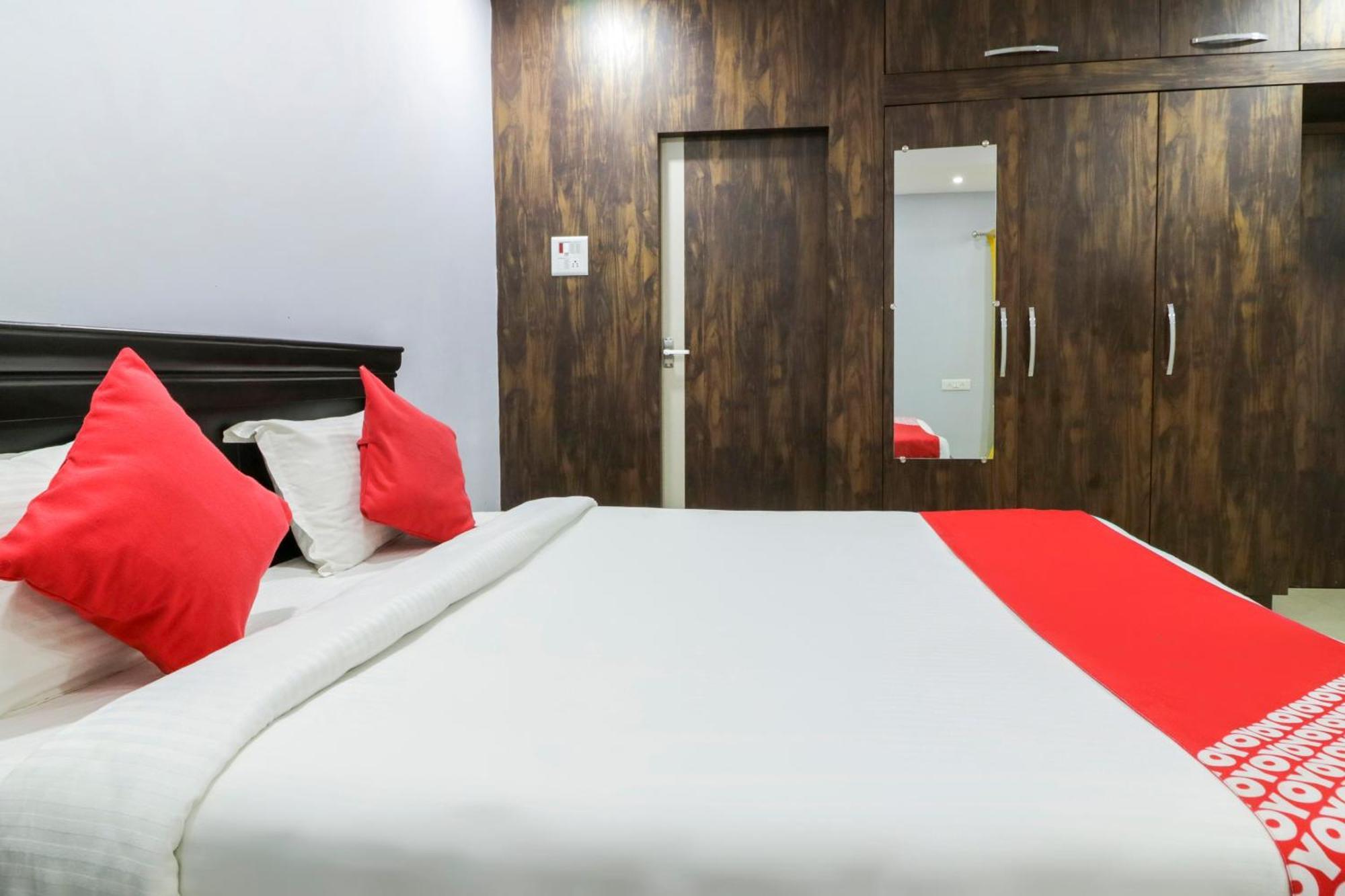 Hotel O Jubilee Homes Hyderabad Bagian luar foto